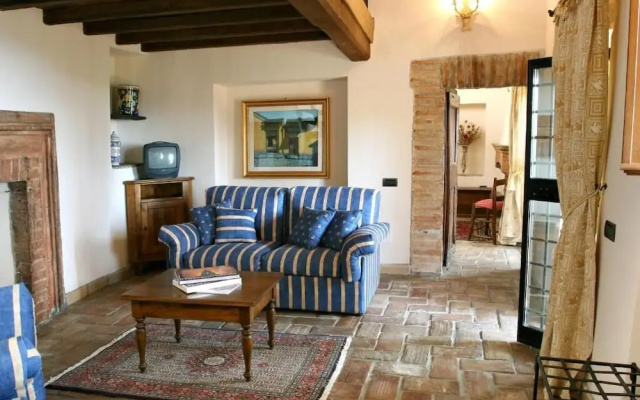 Le Logge di Silvignano Historic House