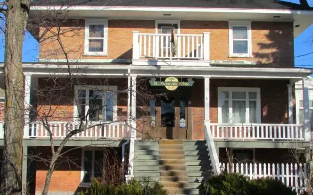 La Maison Sous lOrme