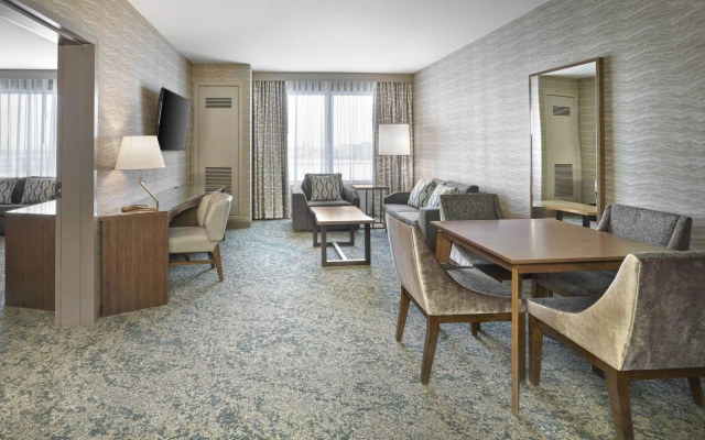 The Westin Calgary Airport