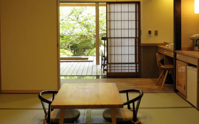 Gora Hanaougi-Sounkaku