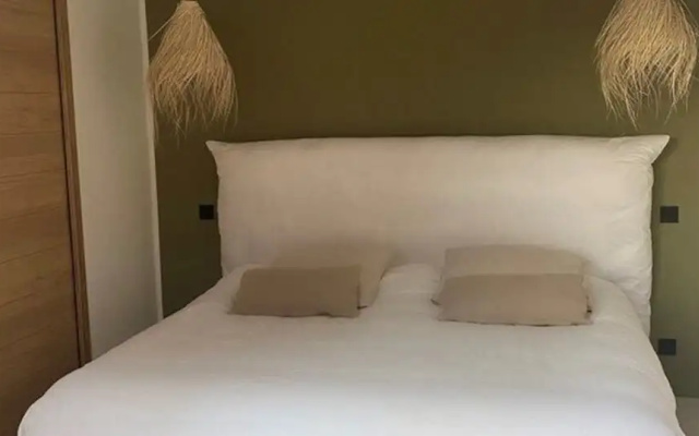 Le Rocher villa avec piscine à Figari