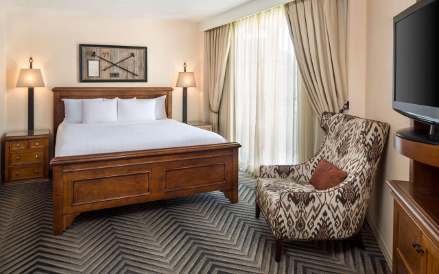 Hyatt Regency Hill Country Resort and Villas
