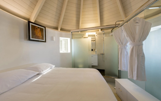 Windmill Luxury Villa