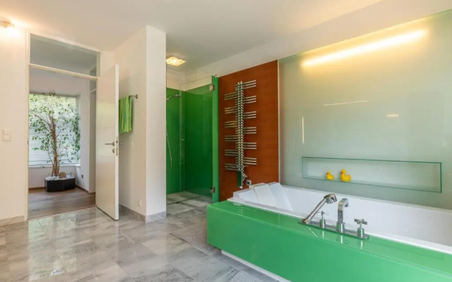 Ferienhaus Bergpanorama mit Sauna & großem Garten