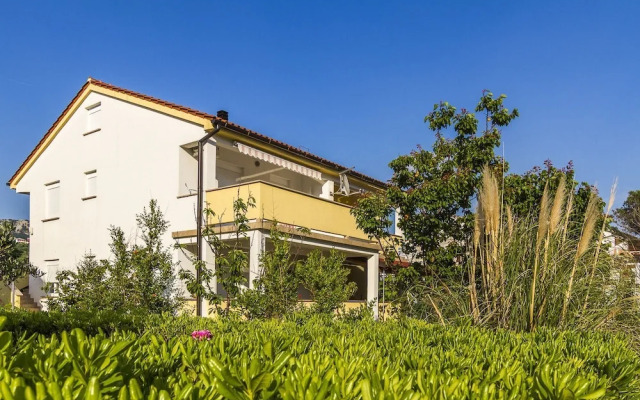 Apartments Ivica