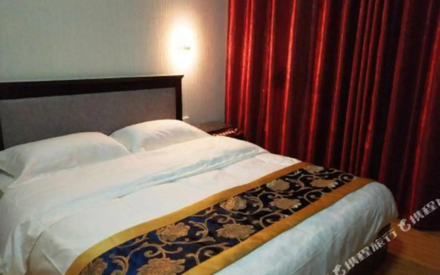 Yuxi Jinhua Hotel