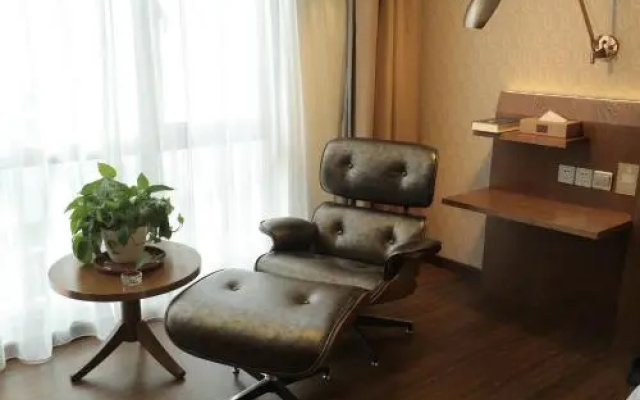 Wanfei Hotel (Longjiang Convention and Exhibition Center, Shunde, Foshan)