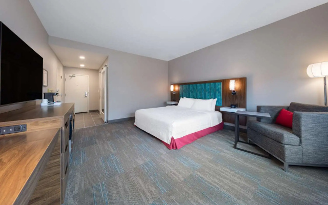 Hampton Inn by Hilton Columbus Downtown