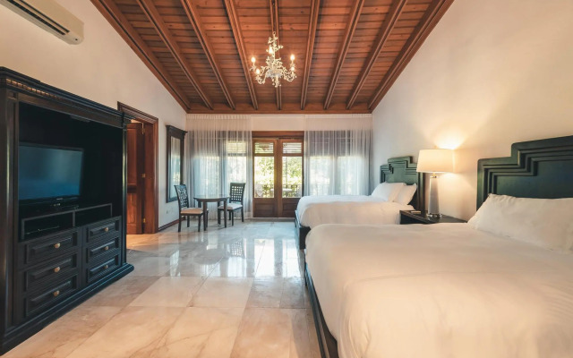 Luxurious Maison Larimar at Casa de Campo