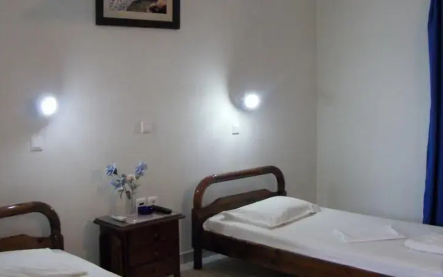 Robertos Villas