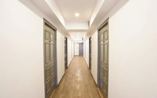 OYO Rooms Patrakarpuram Market