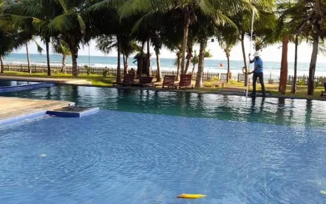 Apartment314 Oceanfront condos Nilaveli