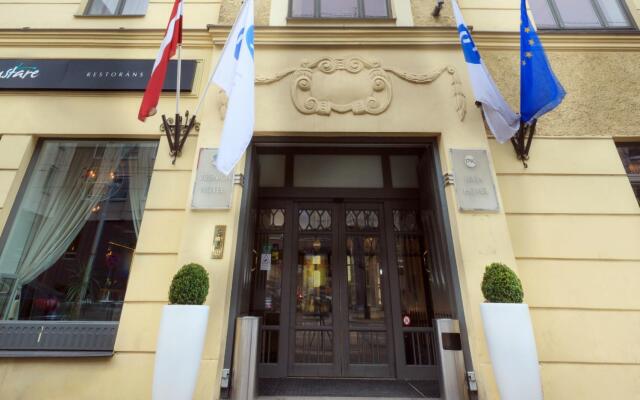 Hestia Hotel Jugend вид на фасад
