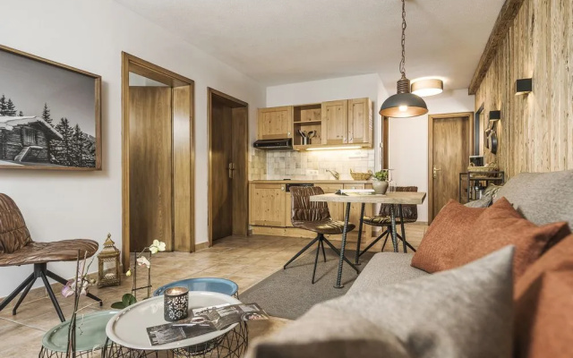 Montana Apartments