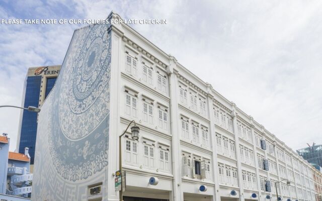 Отель Zen Rooms Peoples Park Complex Сингапур вид на фасад