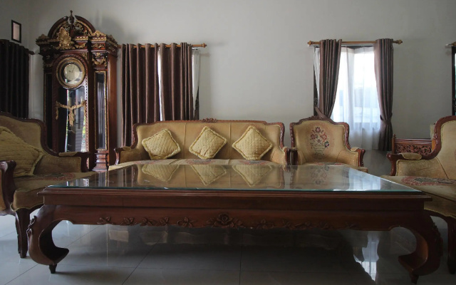 Hotel O Wisma Ray Syariah