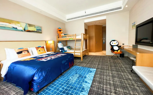 Xence Hotel