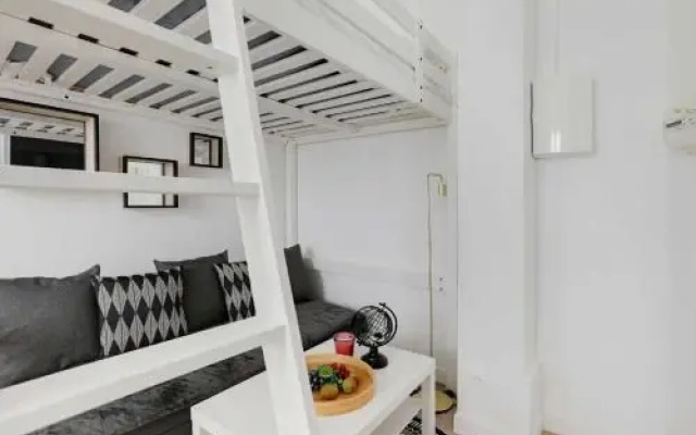 Magnifique Studio 1BR/4P - Guy Moquet / Brochant