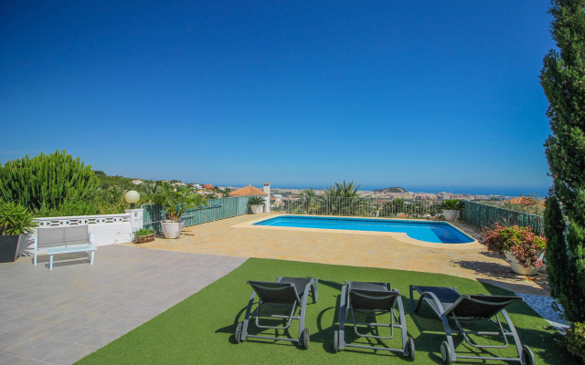 Villa Pepa in Denia with 4 bedrooms and 2 bathrooms