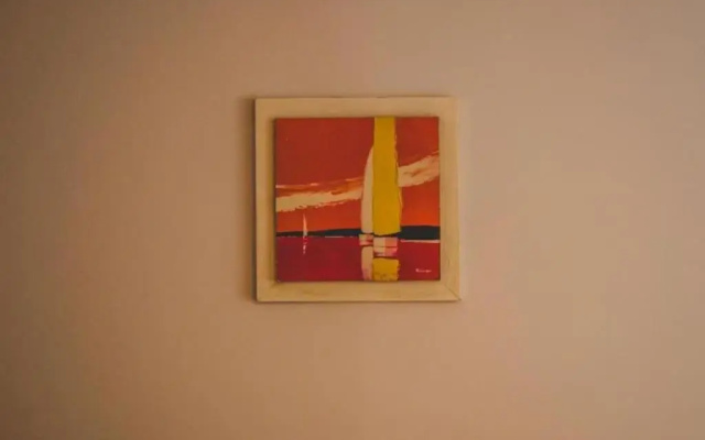 Top Center Apartment 2