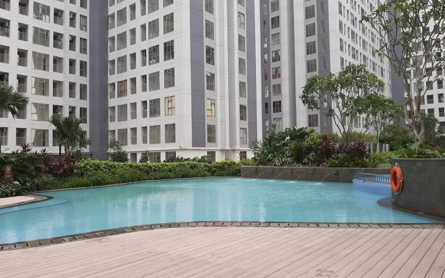 Restful And Homey Studio Apartment M-Town Residence