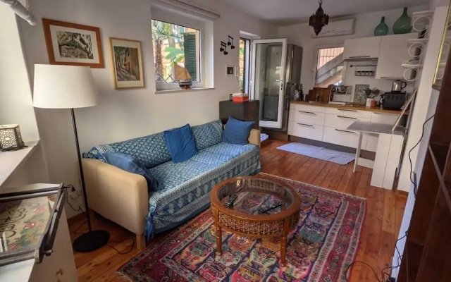 Cosy 1-bed Studio Apartment in Roma