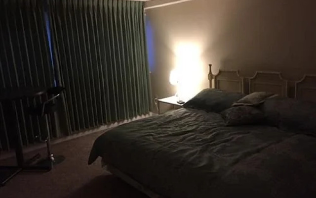 Atlantis Condo 1407
