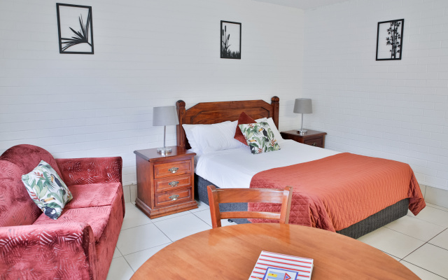 Central Park Motel