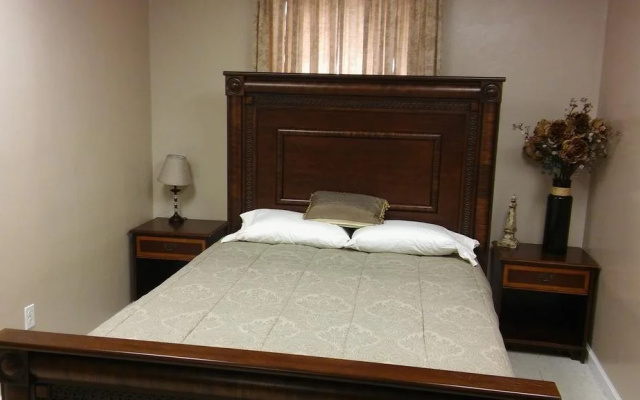 Bishop's Bed Breakfast & Beyond