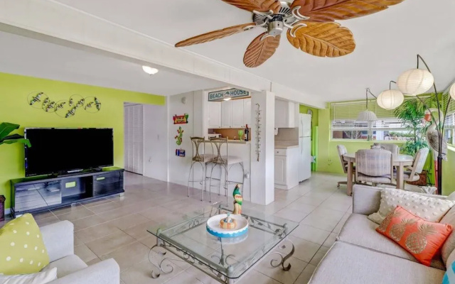 116 Bay Mar Dr