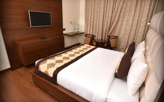 Hotel SK Grand