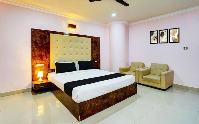 OYO 12761 High Street