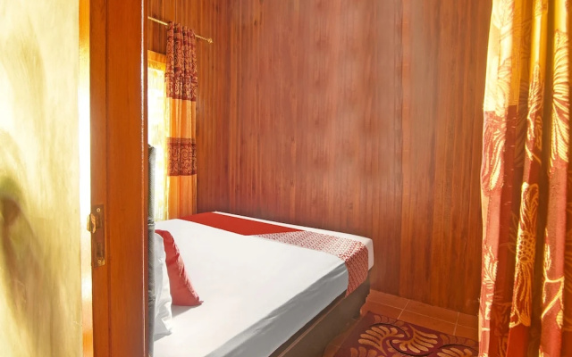 OYO Homes 91118 Homesstay Desa Wisata Budo Near Desa Wisata Budo