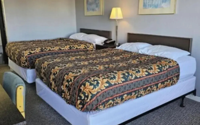 Brookville Inn OYO Dayton International Airport GA