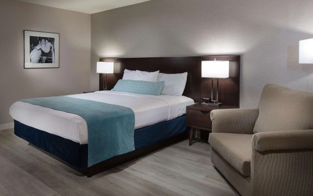 Safari Inn Burbank/Universal, a Coast Hotel