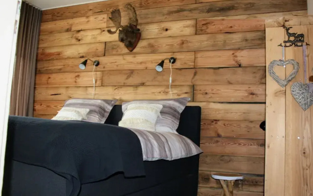 Cozy Holiday Home in Nistelrode With Garden