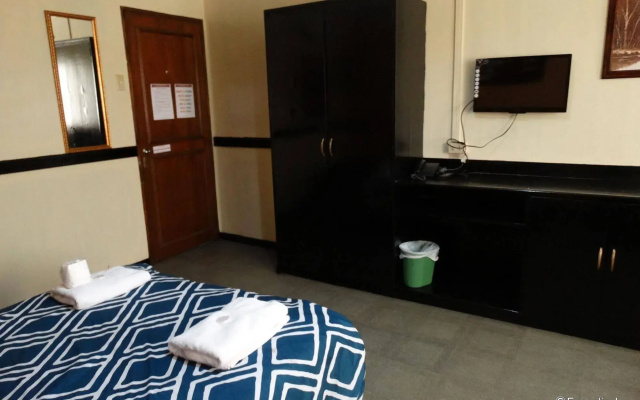 The Southern Cross Hotel Manila