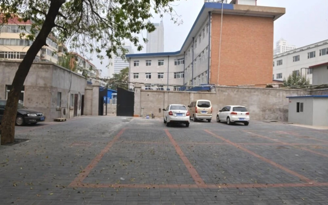 Vatica Tianjin Five Avenues Foreign College Hotel