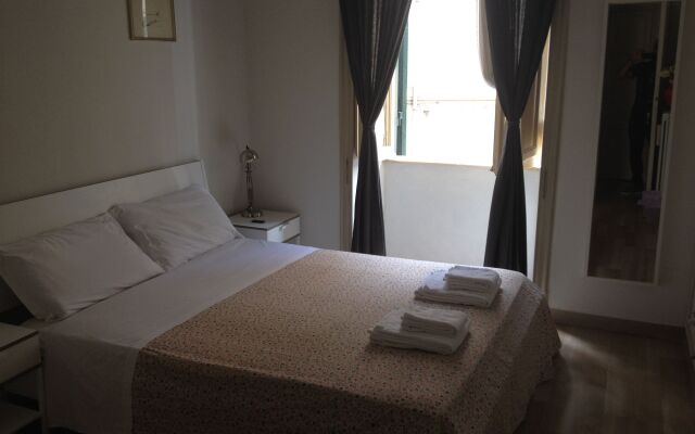 Отель Colazione Al Vaticano Guest House комната для гостей
