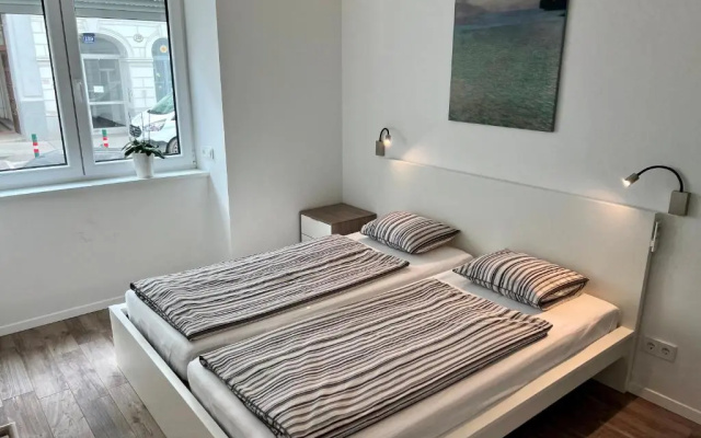 KG38 - Modern Living Vienna
