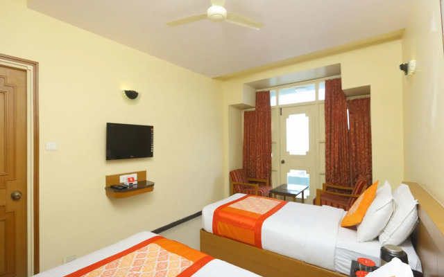 Oyo 8169 Hotel Salem Castle