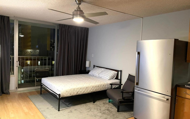 Marine Surf 1112 Condo by RedAwning