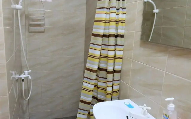 Little Norway guest house - Close to airport