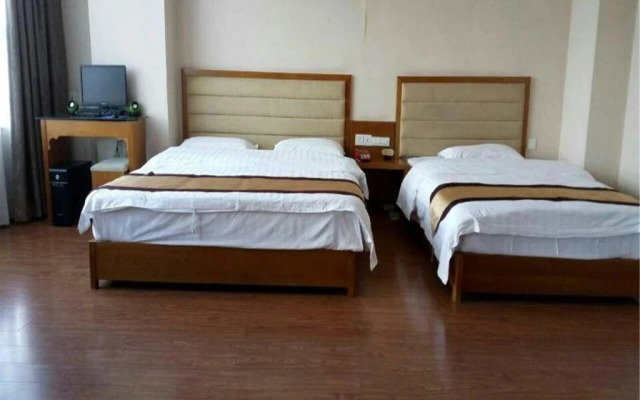 Xingjian Business Hotel