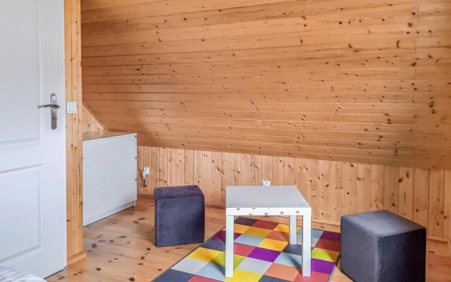 Amazing Home in Sianozety With Wifi and 2 Bedrooms