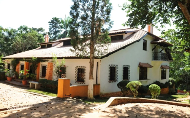Ritz Fazenda Cabuta