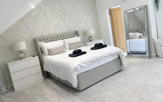 Host Stay Grenville Apartment