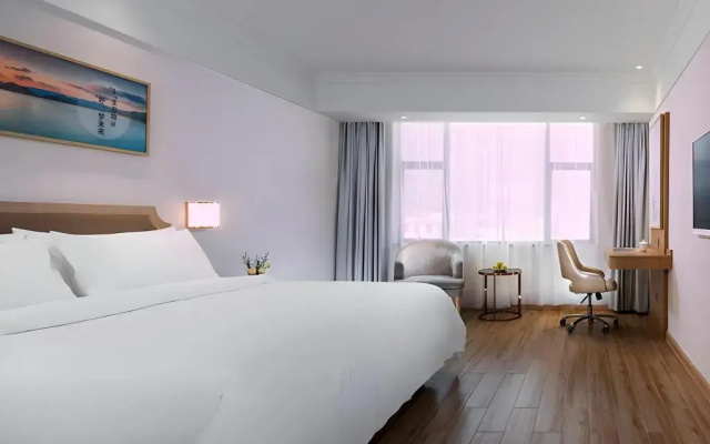Vienna 3 Best Hotel (Guanyang Bus Station)