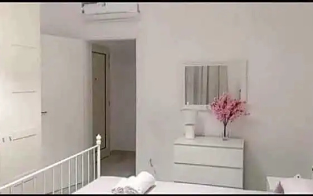 Anna's House