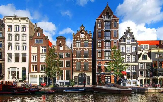 Spui B and B 1 studio